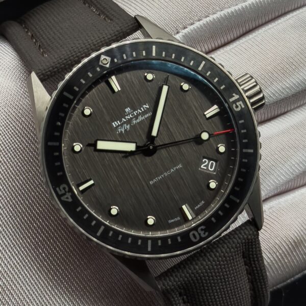 Blancpain Fifty Fathoms Bathyscaphe 5000-1210-G52A Titanium/Ceramic FULL SET - Image 5