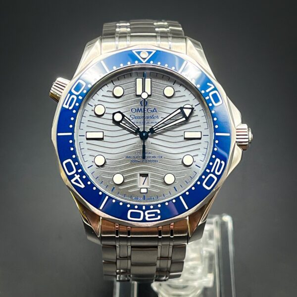 Omega Seamaster Diver 300M 42mm Chronometer Gray Dial 210.32.42.20.06.001