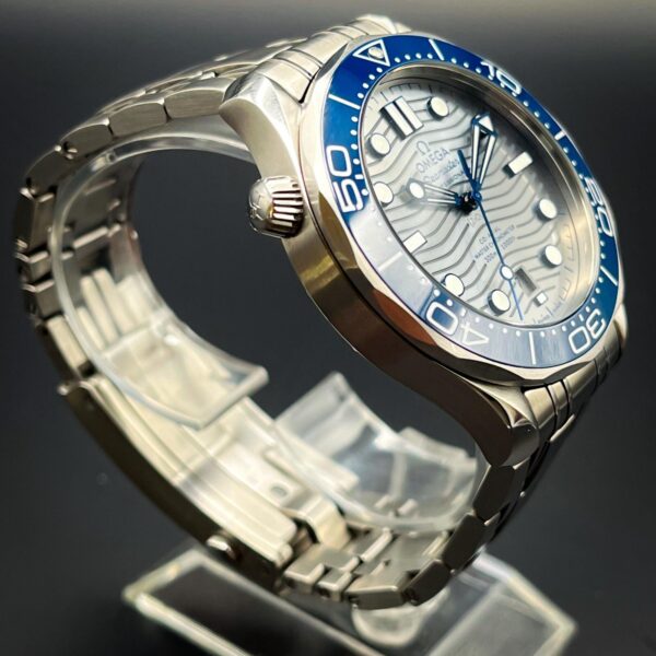 Omega Seamaster Diver 300M 42mm Chronometer Gray Dial 210.32.42.20.06.001 - Image 3