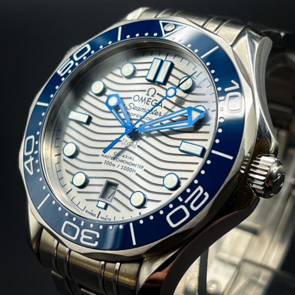 Omega Seamaster Diver 300M 42mm Chronometer Gray Dial 210.32.42.20.06.001 - Image 4